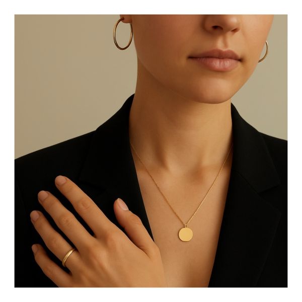 طلا و مد مینیمالیستی؛ کمتر بپوش، بیشتر بدرخش