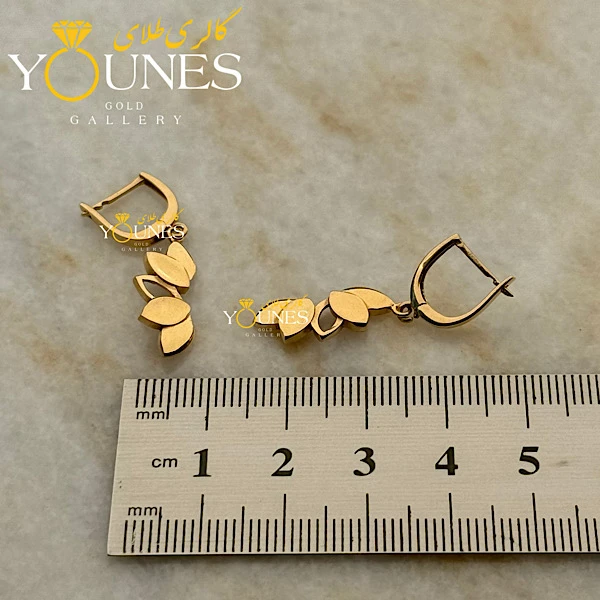 گوشواره طلا برگ دار