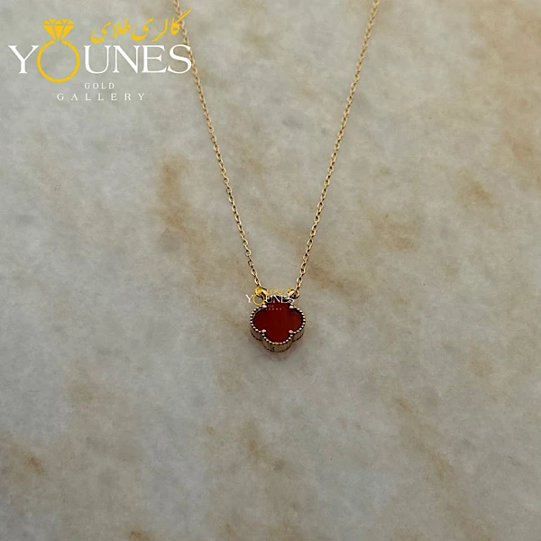 گردنبند طلا ونکلیف سنگی زرشکی