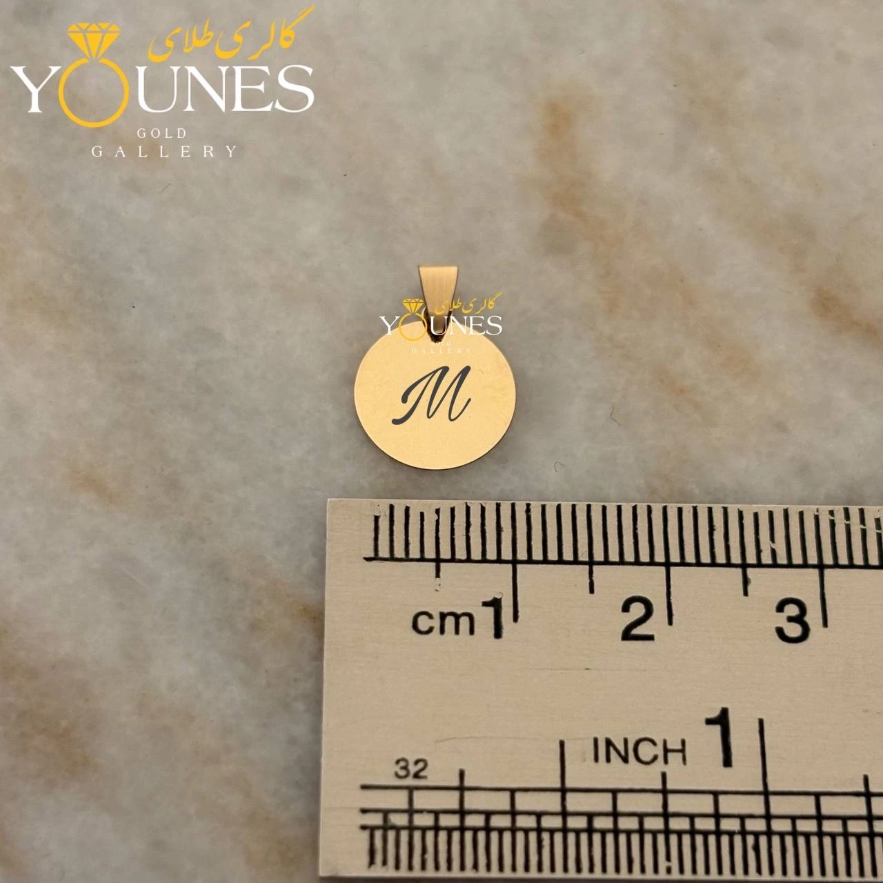آویز دایره حکاکی طلا M