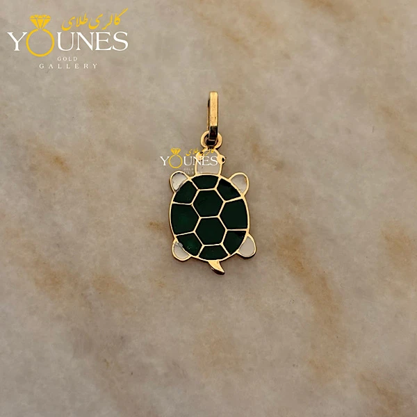 آویز طلا میناکاری لاکپشت