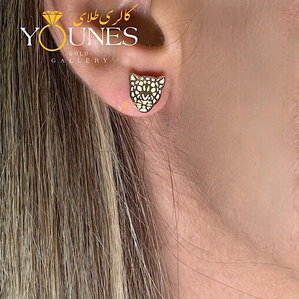 گوشواره طلا میخی پلنگی حکاکی